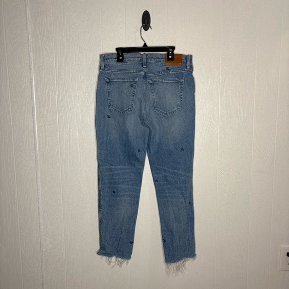 Lucky Brand Sienna Mid Rise Slim Boyfriend Jean In Wisteria CT Wash Size 2/26 - Picture 11 of 14